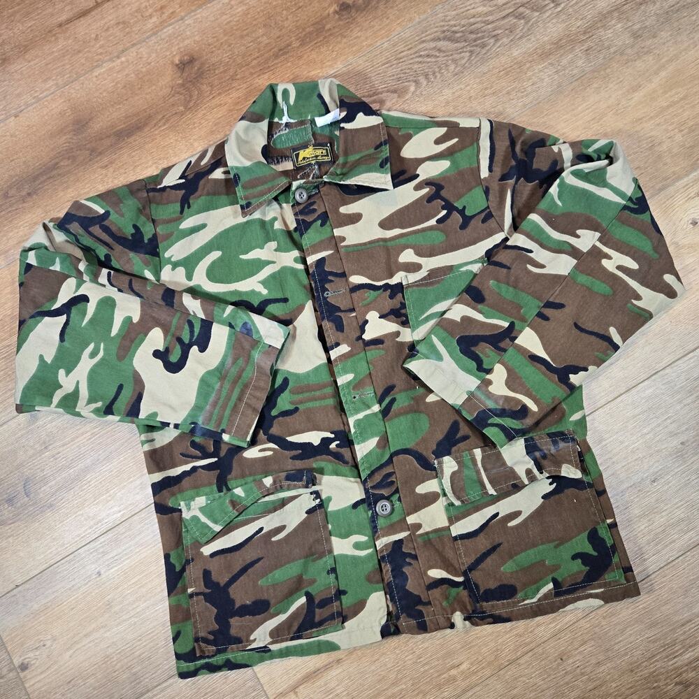 Vintage Kmart Camo Hunting Jacket Men’s Medium 38-40 Woodland Button Front Light